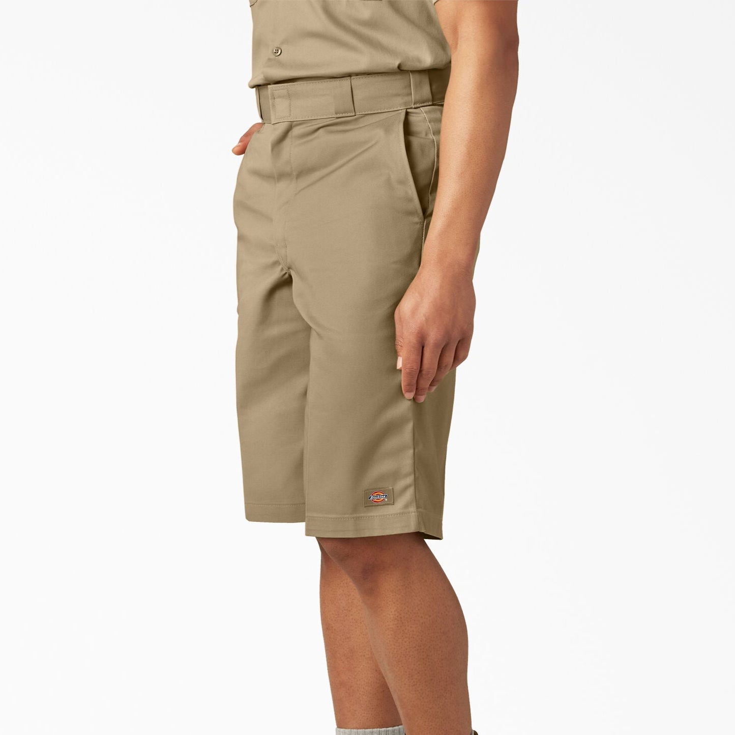 DICKIES LOOSE FIT FLAT FRONT WORK SHORT, 13" (KHAKI)